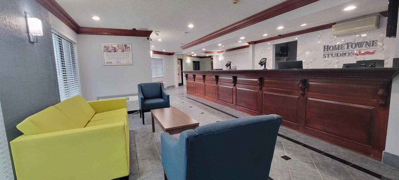 Hometowne Studios By Red Roof Egg Harbor-Atlantic City Airport Egg Harbor Township Exterior foto