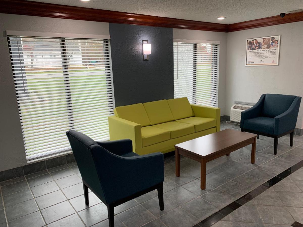Hometowne Studios By Red Roof Egg Harbor-Atlantic City Airport Egg Harbor Township Exterior foto