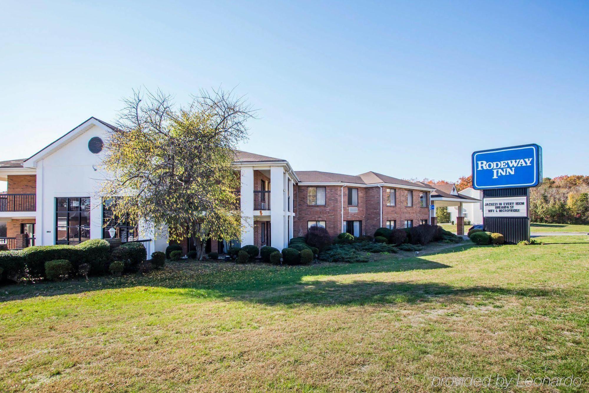 Hometowne Studios By Red Roof Egg Harbor-Atlantic City Airport Egg Harbor Township Exterior foto