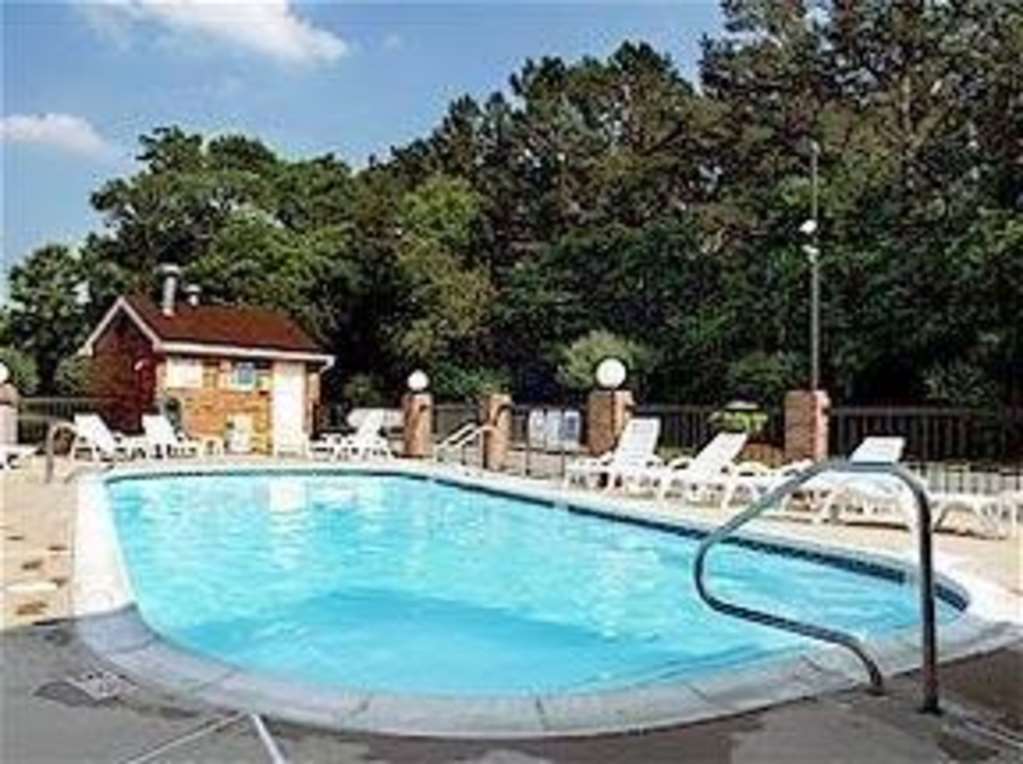 Hometowne Studios By Red Roof Egg Harbor-Atlantic City Airport Egg Harbor Township Instalações foto